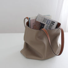 Load image into Gallery viewer, Double-sided leather bag
